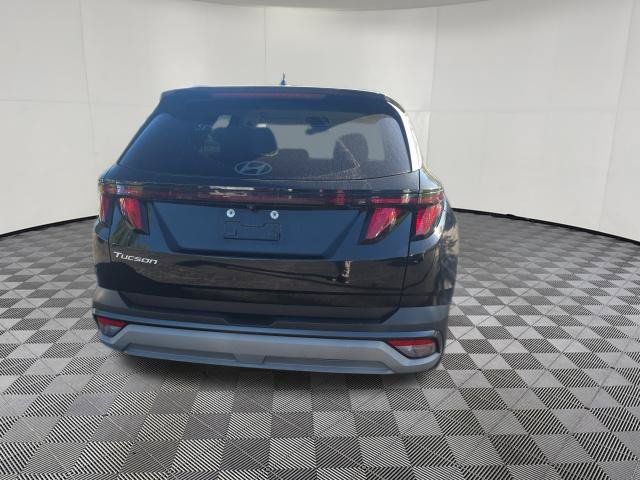 Used 2025 Hyundai Tucson SEL FWD image 7