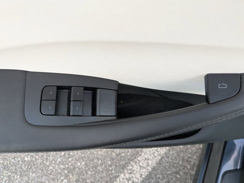 Used 2025 Tesla Model 3 Long Range image 10