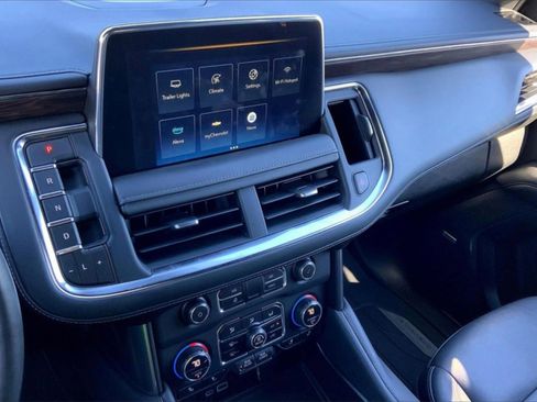 Used 2023 Chevrolet Tahoe Z71 w/ Luxury Package image 35