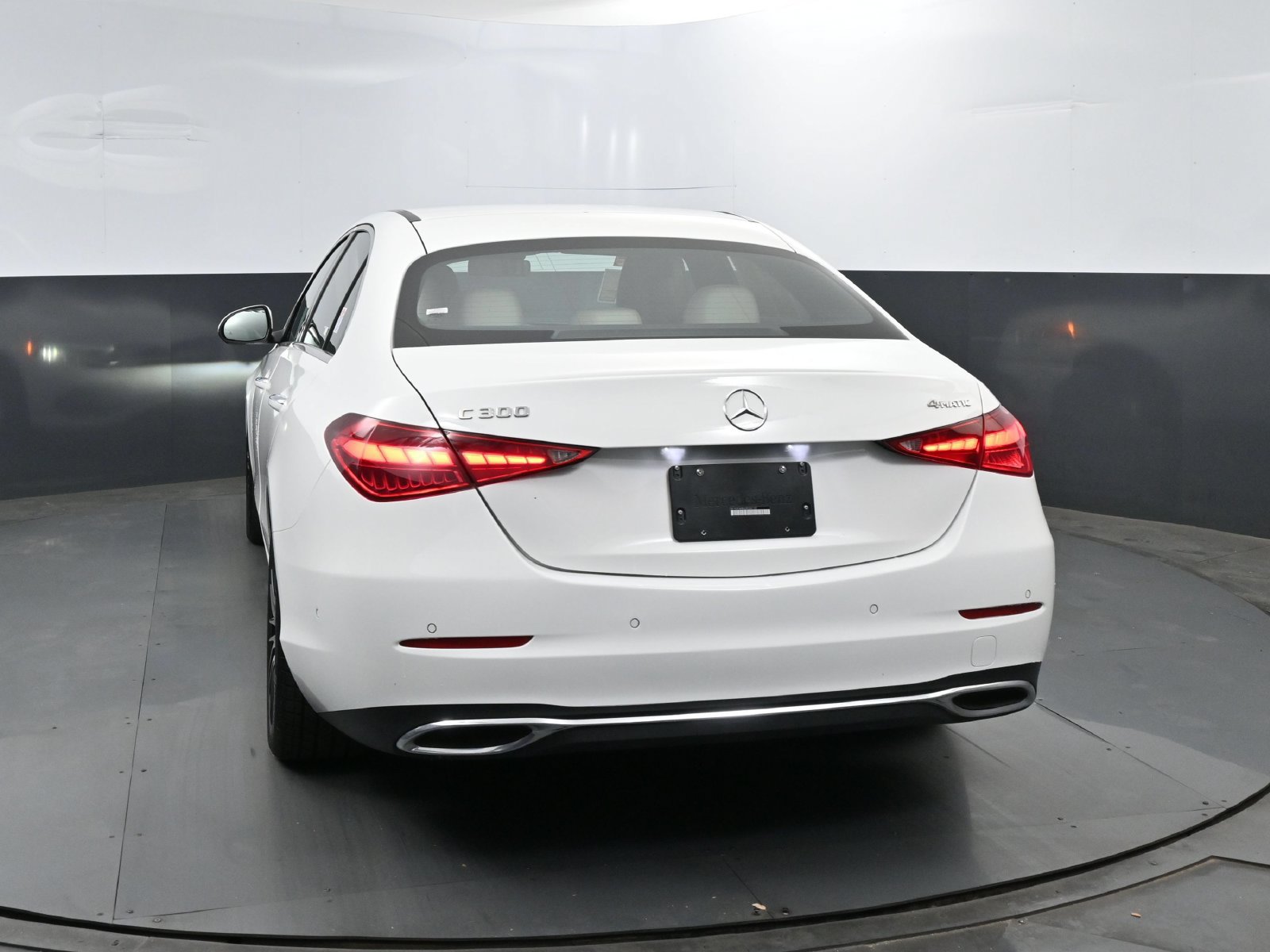 Used 2025 Mercedes-Benz C 300 4MATIC Sedan image 22