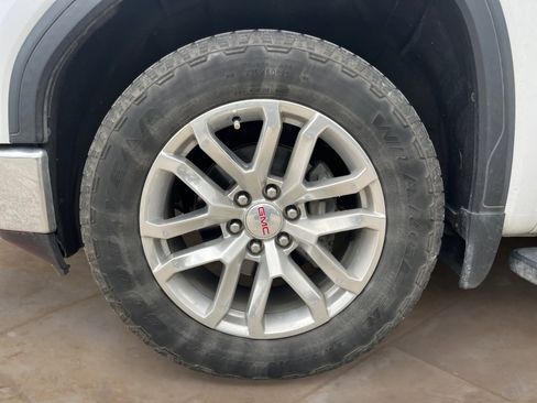 Used 2021 GMC Sierra 1500 SLT image 25