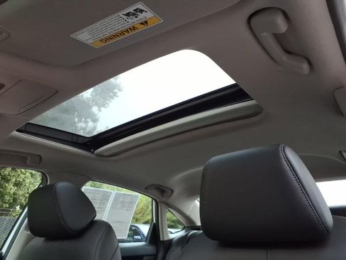 Used 2024 Honda Civic Touring image 15