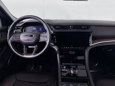 New 2026 Jeep Grand Cherokee L Limited image 2