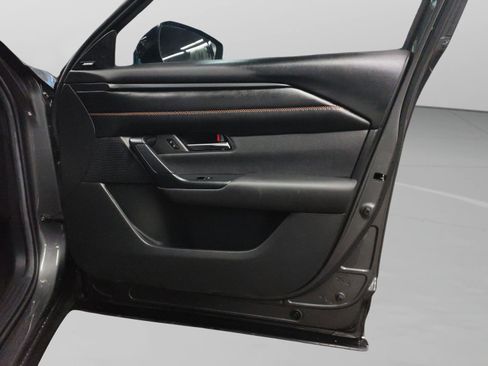 Used 2024 MAZDA CX-50 AWD 2.5 S w/ Cargo Package image 29