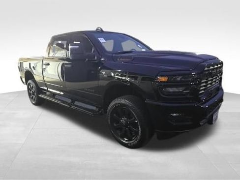Used 2025 RAM 2500 Big Horn AWD/4WD image 2