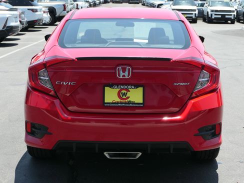 Used 2019 Honda Civic Sport image 5