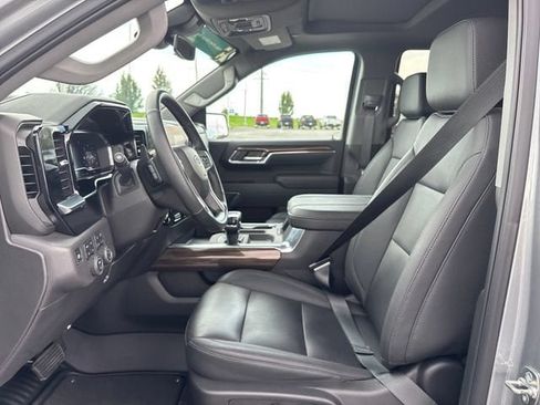 Certified 2025 Chevrolet Silverado 1500 LT Trail Boss w/ Convenience Package II AWD/4WD image 9