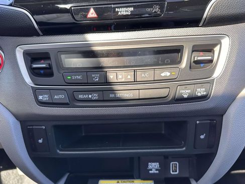 Used 2023 Honda Ridgeline RTL-E image 24