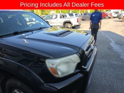 Used 2015 Toyota Tacoma 4x4 Double Cab w/ TRD Sport Package image 15