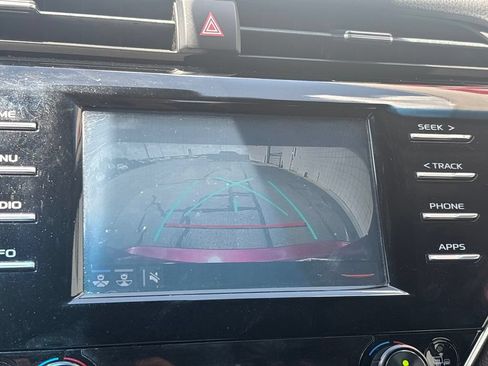Used 2018 Toyota Camry XSE FWD image 12