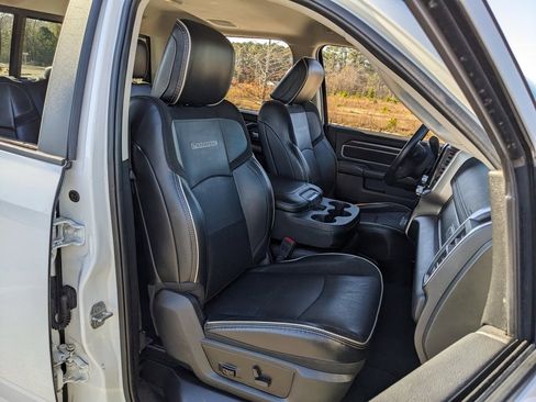 Used 2024 RAM 2500 Laramie image 49