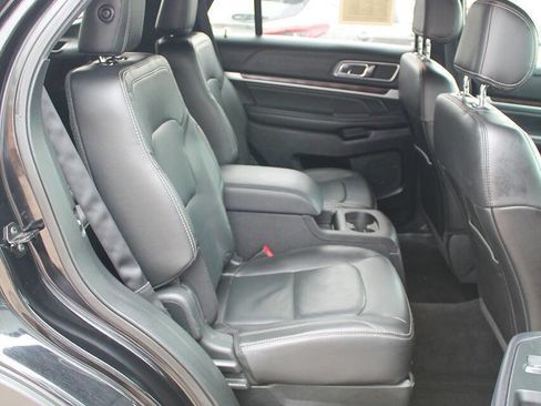 Used 2017 Ford Explorer Limited w/ Equipment Group 301A AWD/4WD image 24