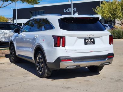 New 2026 Kia Sorento S w/ S Panoramic Sunroof Package