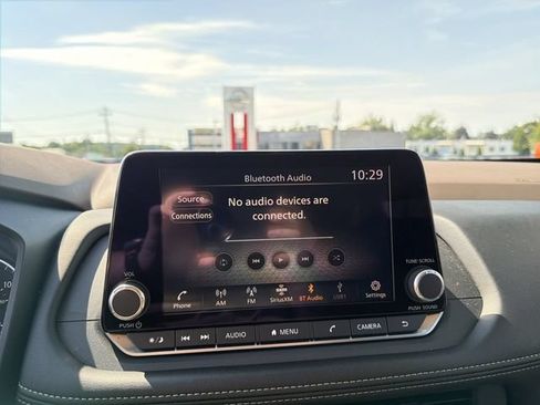 Certified 2023 Nissan Rogue SV w/ SV Premium B Package AWD/4WD image 20