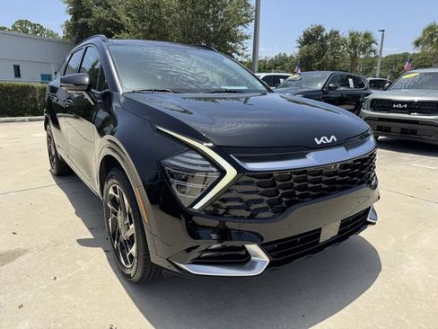 Certified 2024 Kia Sportage SX AWD/4WD image 2