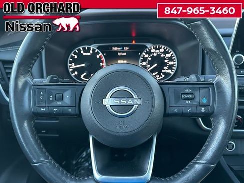 Used 2023 Nissan Rogue SV w/ SV Premium B Package image 22