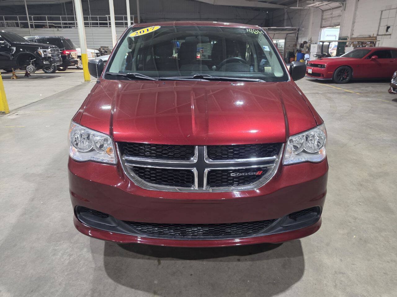 Used 2017 Dodge Grand Caravan SE w/ Power Window Group FWD image 19