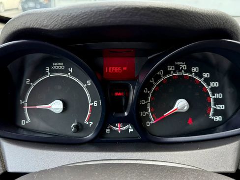 Used 2012 Ford Fiesta S FWD image 17