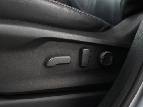 Used 2020 Subaru Ascent Limited w/ Technology Package image 31