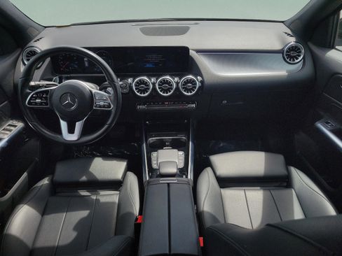 Certified 2022 Mercedes-Benz GLA 250 image 12