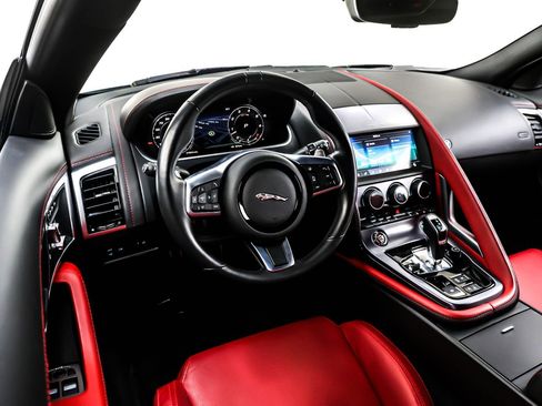 Used 2023 Jaguar F-TYPE Coupe image 4