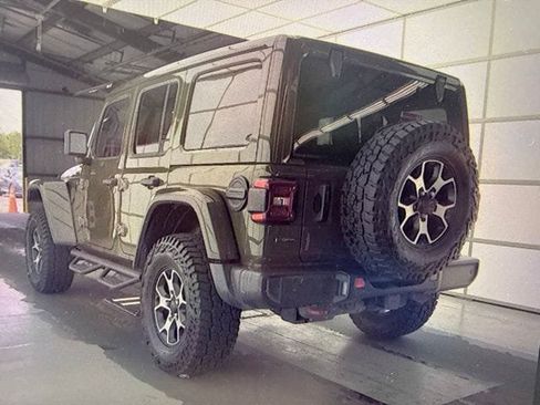 Used 2021 Jeep Wrangler Unlimited Rubicon AWD/4WD image 4