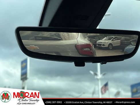 Certified 2023 Chevrolet Traverse RS w/ LPO, Floor Liner Package AWD/4WD image 28