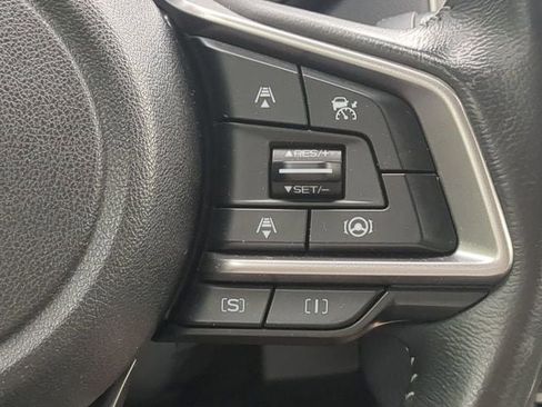 Used 2023 Subaru Forester Premium AWD/4WD image 25