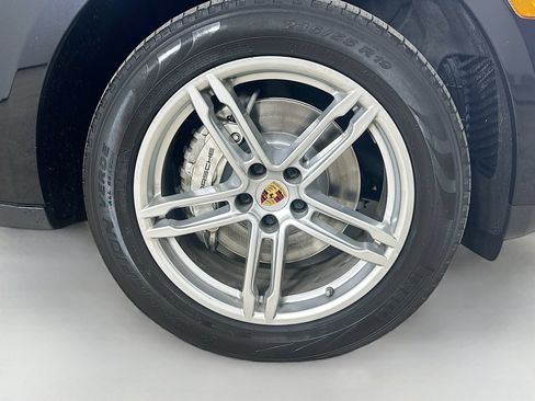 Used 2017 Porsche Macan S AWD/4WD image 11