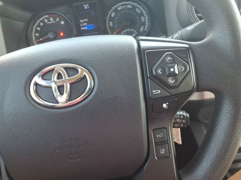 Used 2021 Toyota Tacoma SR w/ SR Convenience Package RWD image 18