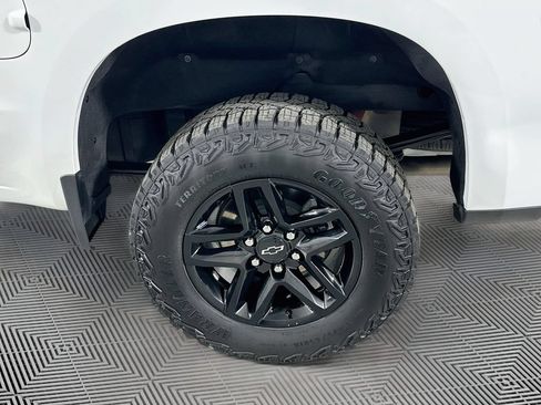 Used 2025 Chevrolet Silverado 1500 LT Trail Boss w/ Protection Package AWD/4WD image 29