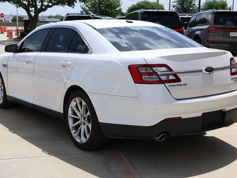 Used 2019 Ford Taurus Limited AWD/4WD image 7