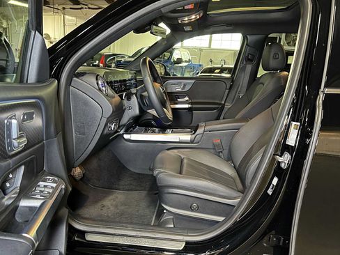 Certified 2026 Mercedes-Benz GLB 250 4MATIC image 24
