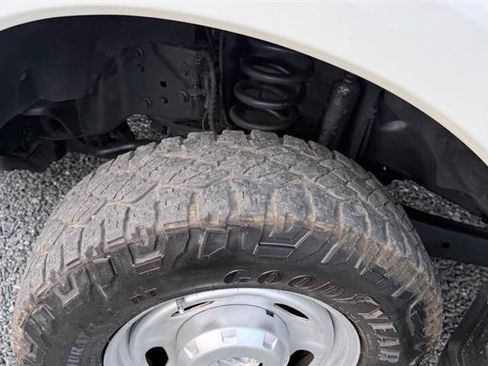 Used 2017 Ford F250 XL w/ Power Equipment Group AWD/4WD image 35