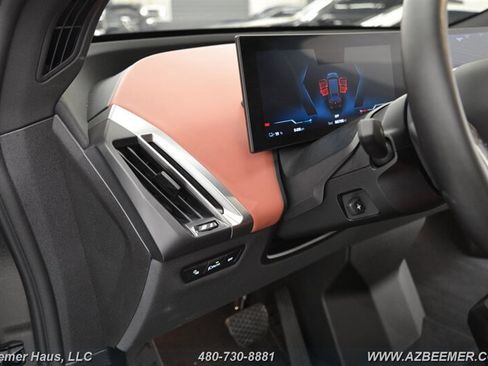 Used 2025 BMW iX M60 AWD/4WD image 28