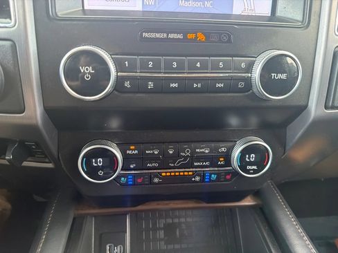 Used 2021 Ford Expedition Max Platinum AWD/4WD image 17