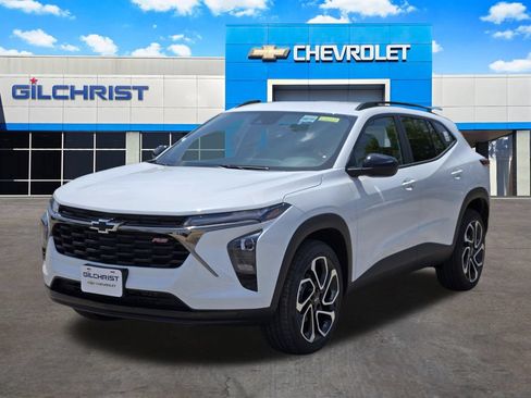 New 2026 Chevrolet Trax RS w/ Driver Confidence Package FWD image 4