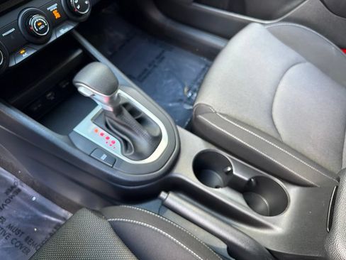 Used 2023 Kia Forte LXS FWD image 25
