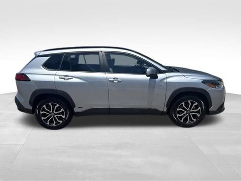 Used 2023 Toyota Corolla Cross AWD Hybrid image 6