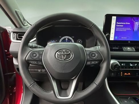 Used 2023 Toyota RAV4 Limited image 11