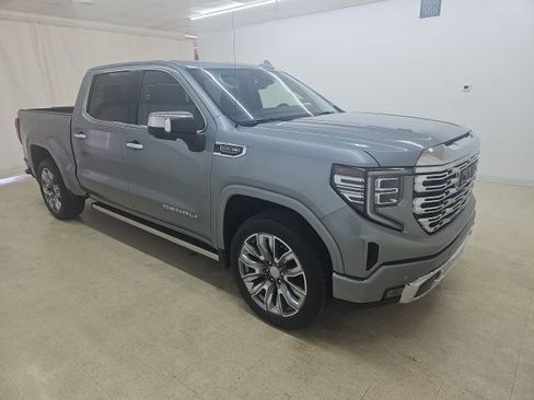 Used 2024 GMC Sierra 1500 Denali w/ Denali Reserve Package image 17
