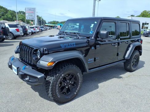 Used 2023 Jeep Wrangler Unlimited AWD/4WD image 8