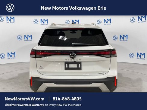 New 2026 Volkswagen Tiguan SE AWD/4WD image 4