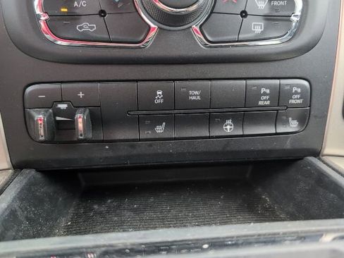 Used 2014 RAM 1500 Outdoorsman AWD/4WD image 15