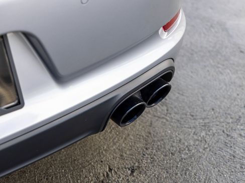 Used 2018 Porsche 911 Carrera S image 19