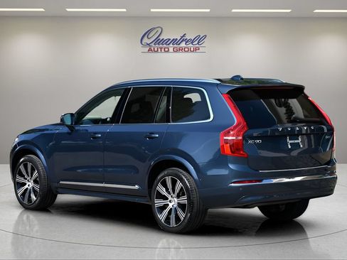 Certified 2023 Volvo XC90 B6 Ultimate w/ Protection Package Premier AWD/4WD image 6