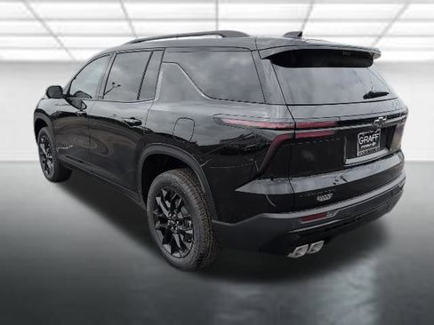New 2026 Chevrolet Traverse LT w/ Midnight/Sport Edition FWD image 2