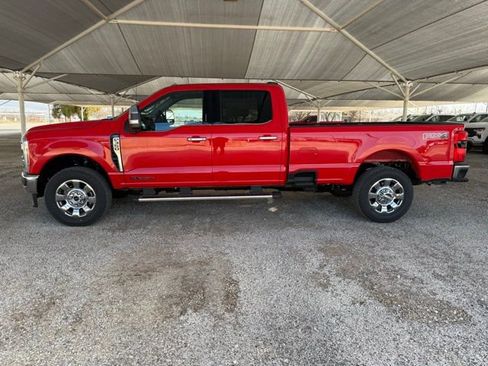 New 2026 Ford F350 Lariat w/ Chrome Package image 4