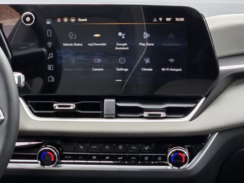 New 2026 Chevrolet Equinox LT image 8