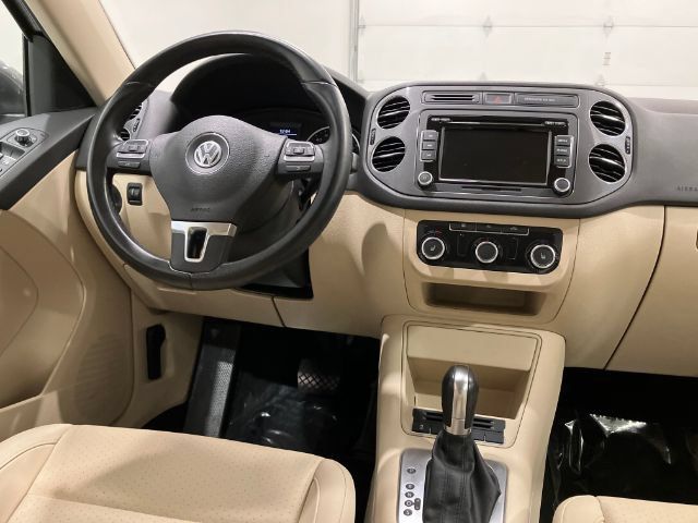 Used 2012 Volkswagen Tiguan S FWD image 34